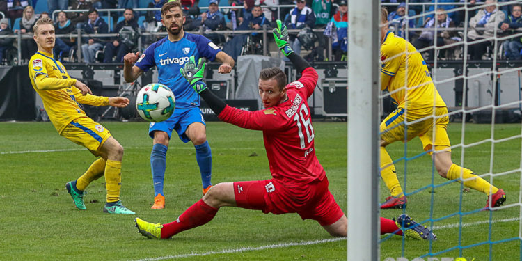 Hinterseer läßt Bochum jubeln