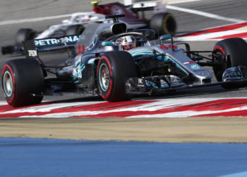 Vettel rettet Platz Eins ins Ziel