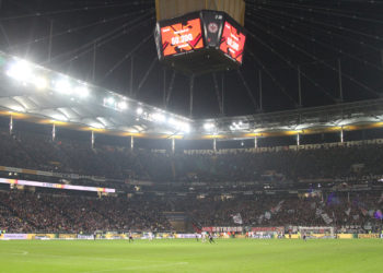 Eintracht bricht im zweiten Durchgang ein