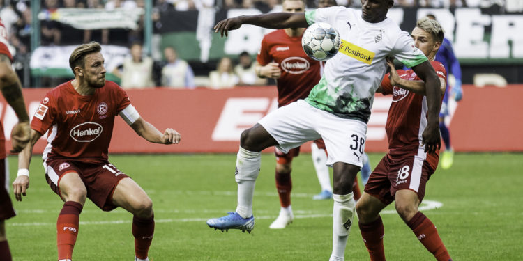 Gladbach siegt auch im zweiten Derby