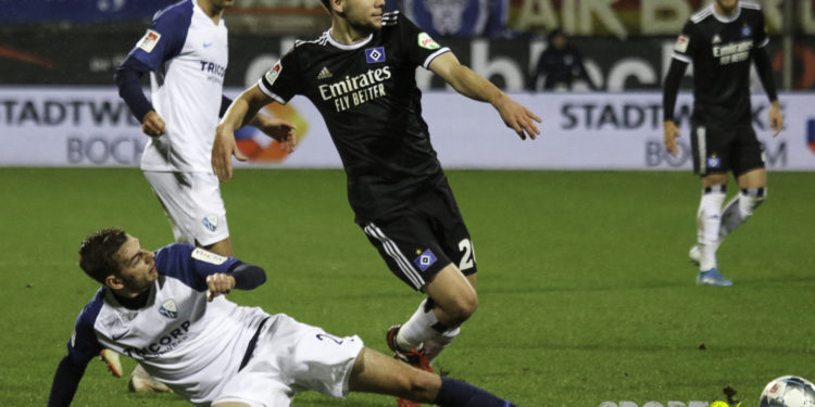 Bochumer Treffer weckt Hamburg auf