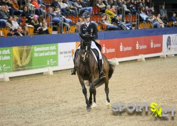 Helen Erbe siegt Carlos FRH im Grand Prix Special beim Agravis Cup 2024 in Münster