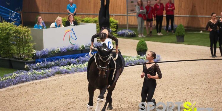 Voltigierer machen beim CHIO Aachen den Anfang