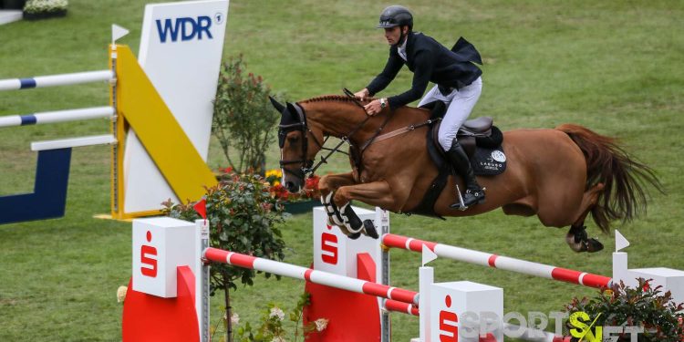 Martin Fuchs siegt und Charlotte Fry glänzt im Grand Prix Spécial