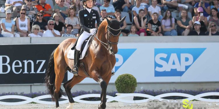 Ingrid Klimke siegt mit Vayrin NRW im consteed-Preis beim CHIO Aachen 2025 (Foto: Jenny Musall)