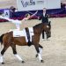 Guter Start für die deutschen Voltigierer bei der FEI Vaulting World Championship: Nach der ersten von drei Prüfungen liegt Alice Layher bei den Damen in Führung. (Foto: ALRV/Jasmin Metzner)