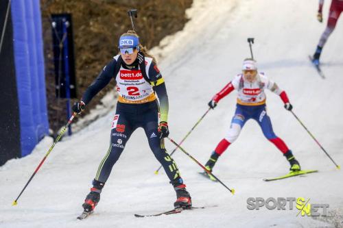 bett1.de Biathlon auf Schalke 28.12.2022 -