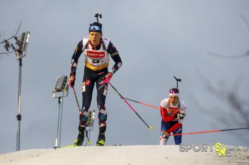 bett1.de Biathlon auf Schalke 28.12.2022 -